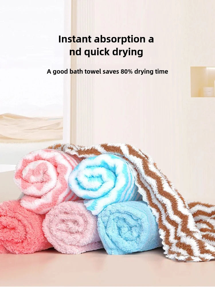 QuickDry Pet Towel – Ultra-Absorbent & Gentle